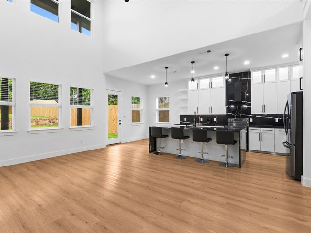 2311 Fatima Avenue, Dallas, TX 75241