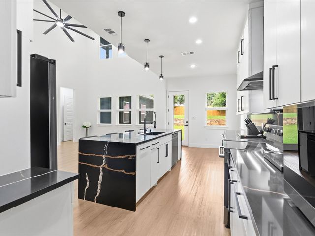 2311 Fatima Avenue, Dallas, TX 75241
