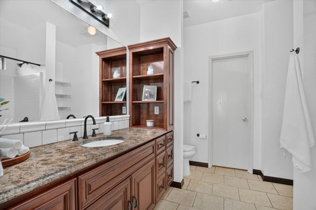 1520 Wickham Drive, Burleson, TX 76028