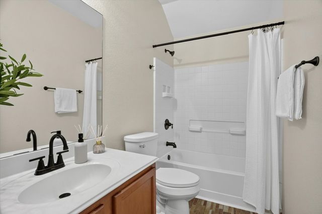 1520 Wickham Drive, Burleson, TX 76028