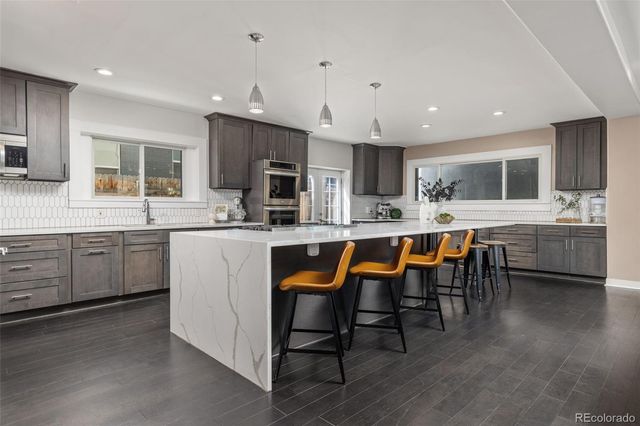 2551 N York Street, Denver, CO 80205