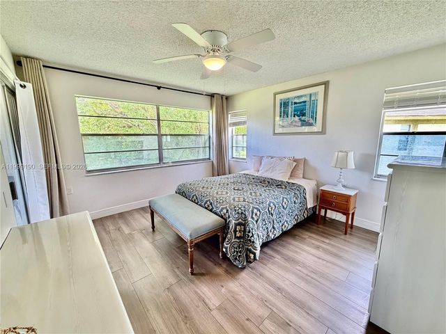 2707 Nassau Bnd H2, Coconut Creek, FL 33066