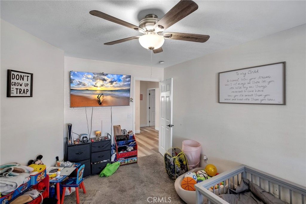 Image 10 of property listing at 960 Purple Sage Court, Barstow, CA 92311
