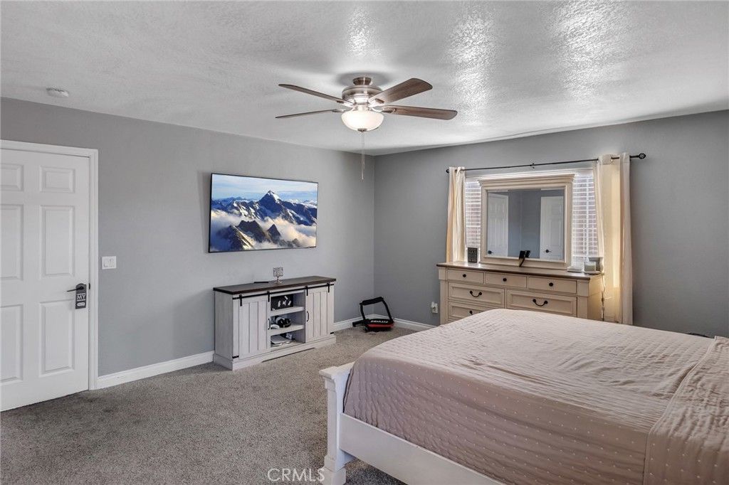 Image 28 of property listing at 960 Purple Sage Court, Barstow, CA 92311