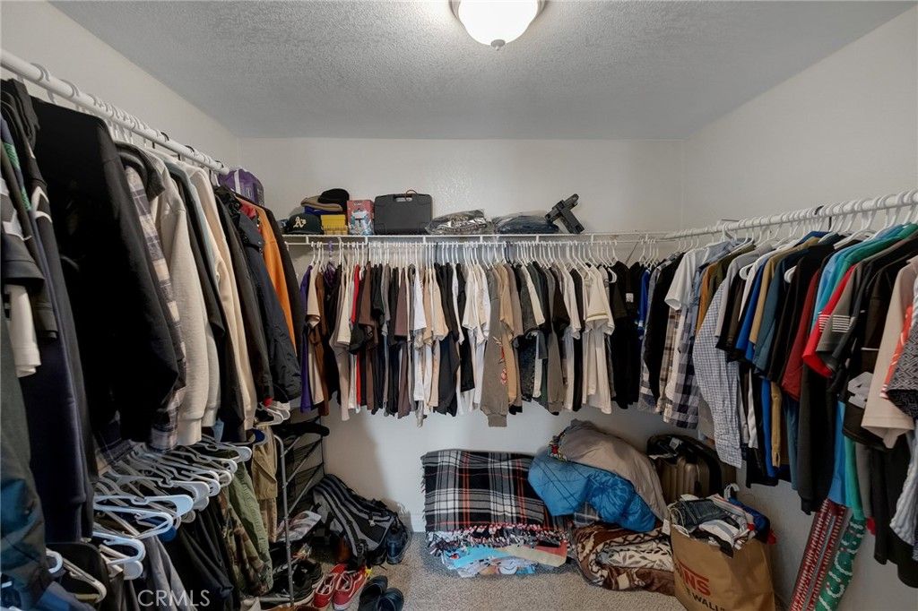 Image 31 of property listing at 960 Purple Sage Court, Barstow, CA 92311