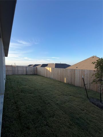 2640 Wispy Creek Drive, White Settlement, TX 76108