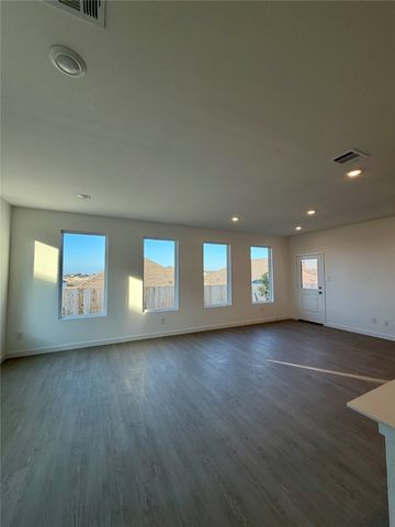 2640 Wispy Creek Drive, White Settlement, TX 76108