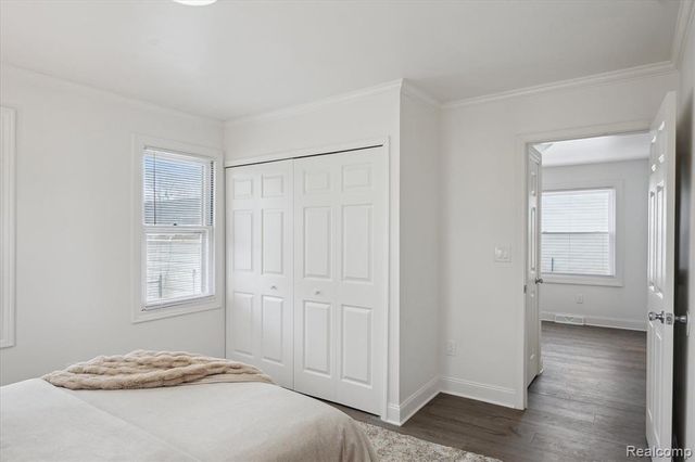 224 N Hewitt Road, Ypsilanti, MI 48197