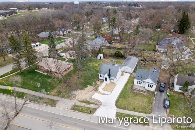 224 N Hewitt Road, Ypsilanti, MI 48197