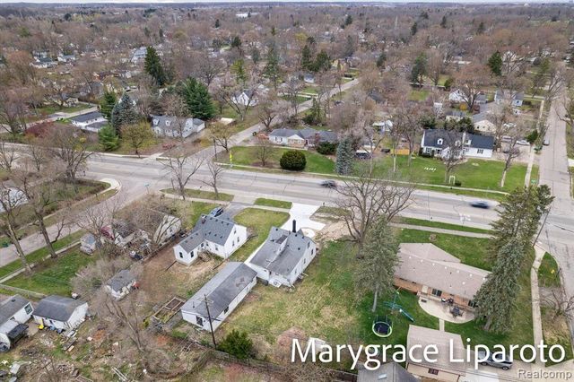 224 N Hewitt Road, Ypsilanti, MI 48197