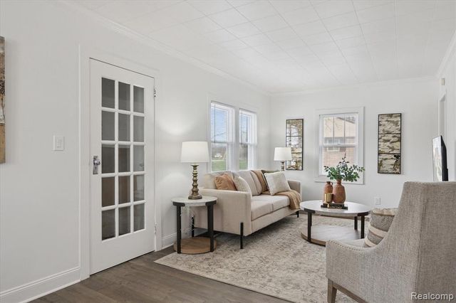 224 N Hewitt Road, Ypsilanti, MI 48197