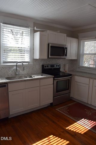 211 W Chatham Street A, Apex, NC 27502