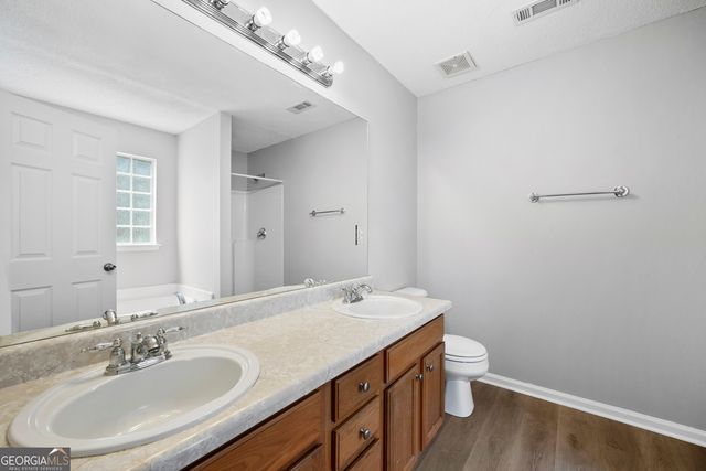 1883 Simmons Lane, Hampton, GA 30228