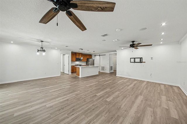 111 LAKESIDE COURT, Bunnell, FL 32110