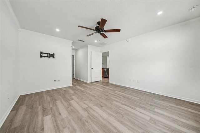 111 LAKESIDE COURT, Bunnell, FL 32110