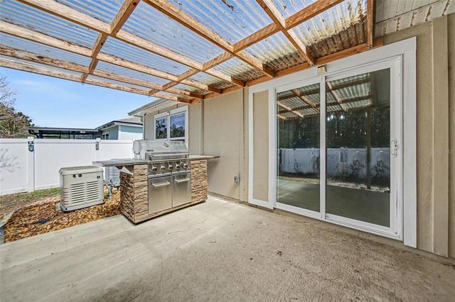 111 LAKESIDE COURT, Bunnell, FL 32110