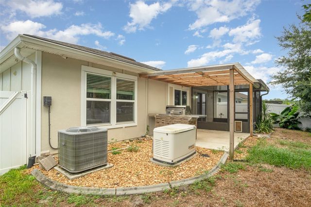 111 LAKESIDE COURT, Bunnell, FL 32110