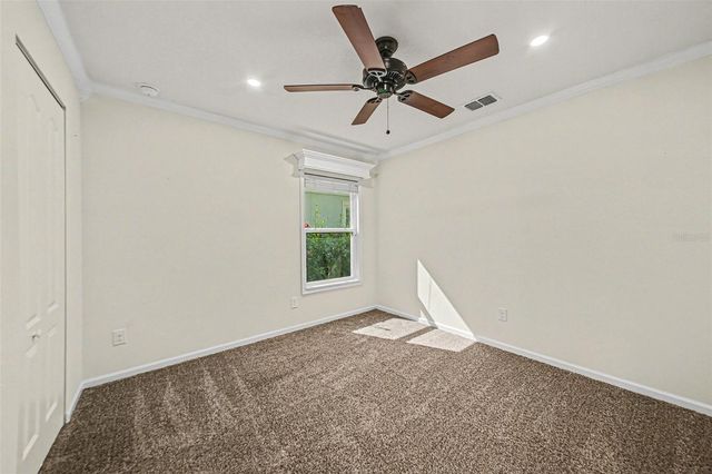 111 LAKESIDE COURT, Bunnell, FL 32110