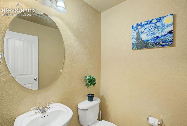 984 Diamond Rim Drive, Colorado Springs, CO 80921
