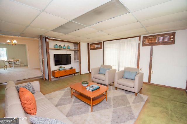 6513 Dunmoor Drive, Jonesboro, GA 30236