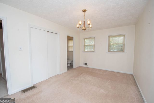 6513 Dunmoor Drive, Jonesboro, GA 30236
