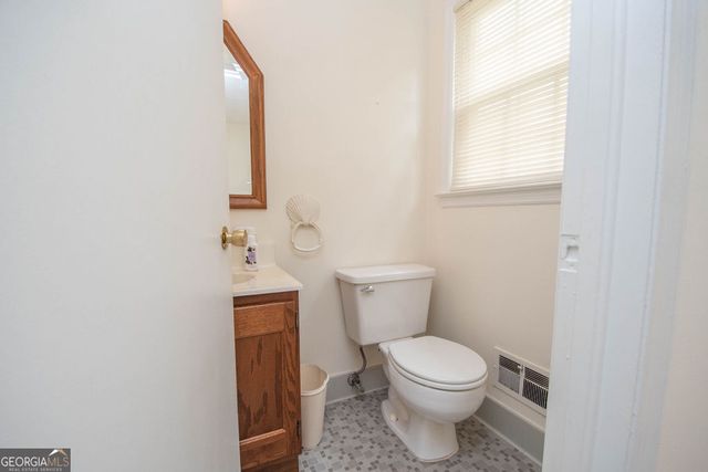 6513 Dunmoor Drive, Jonesboro, GA 30236