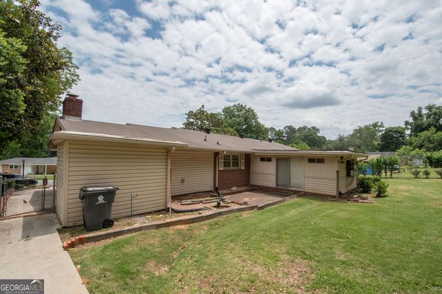 6513 Dunmoor Drive, Jonesboro, GA 30236