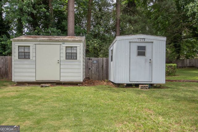6513 Dunmoor Drive, Jonesboro, GA 30236