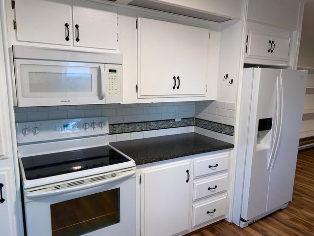 1055 N 5th Street UNIT 43, Jacksonville, OR 97530