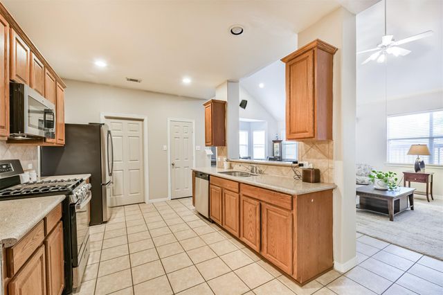 2898 Pescara Court, League City, TX 77573