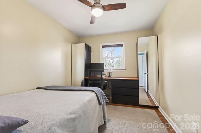 88 Ivanhoe Avenue, Asheville, NC 28806