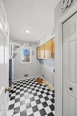 9115 Willowwood Way, Jeffersontown, KY 40299