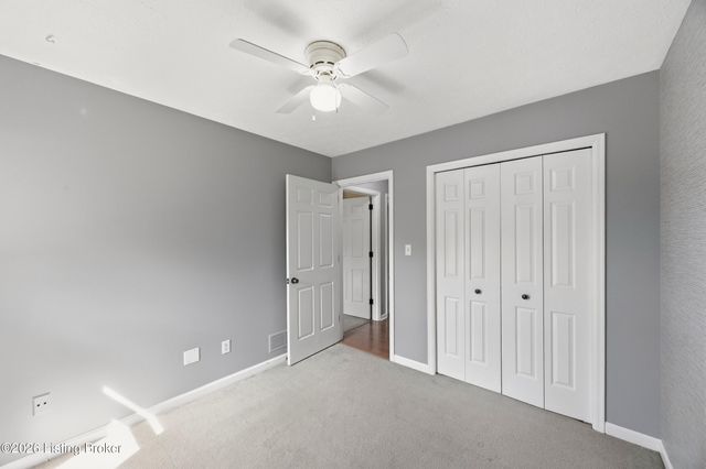 9115 Willowwood Way, Jeffersontown, KY 40299