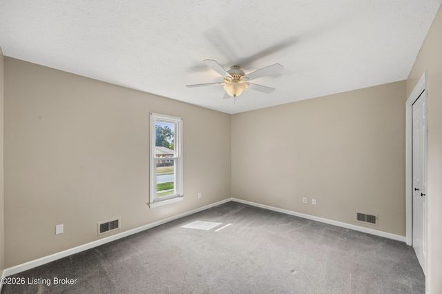 9115 Willowwood Way, Jeffersontown, KY 40299