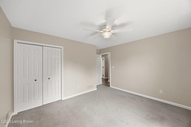9115 Willowwood Way, Jeffersontown, KY 40299