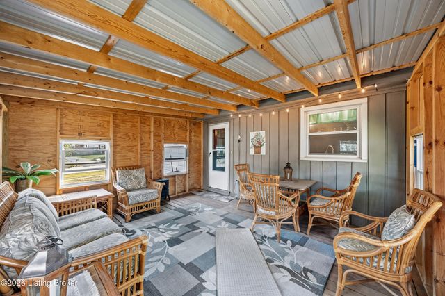 9115 Willowwood Way, Jeffersontown, KY 40299