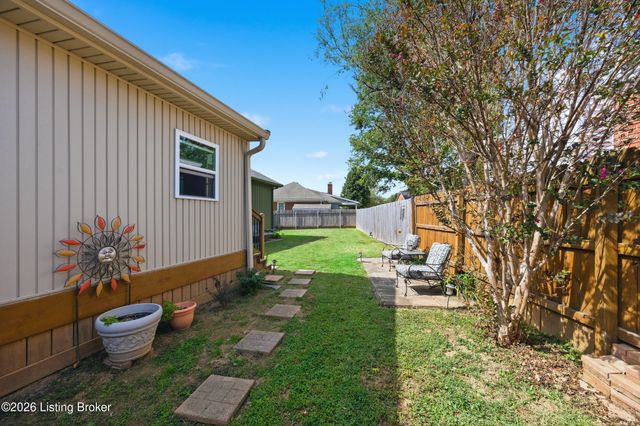 9115 Willowwood Way, Jeffersontown, KY 40299