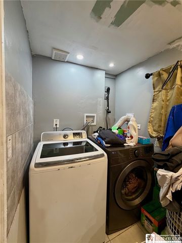 58 Ruggles Street, Dunkirk, NY 14048