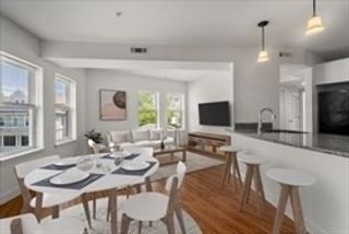 8 Dustin 301, Boston, MA 02135