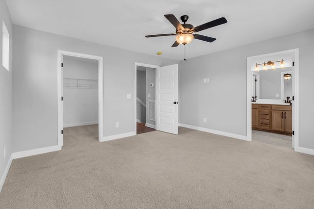 348 Twig PVT Ct, Hendersonville, TN 37075