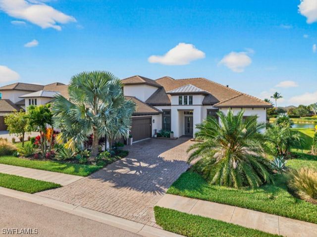 15563 Montello LN, Naples, FL 34114