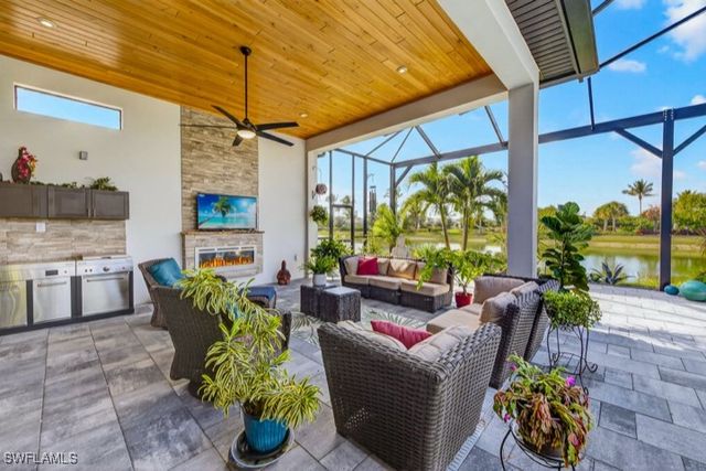 15563 Montello LN, Naples, FL 34114