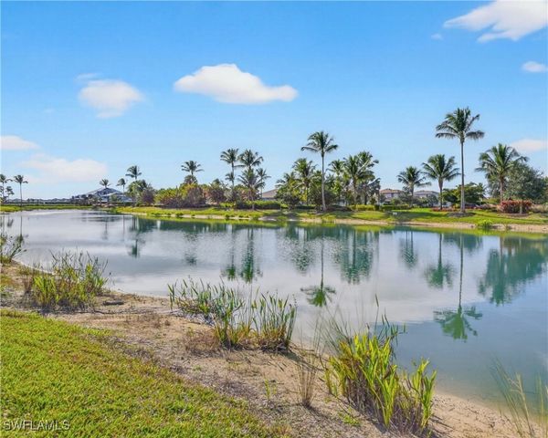 15563 Montello LN, Naples, FL 34114