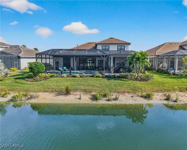 15563 Montello LN, Naples, FL 34114