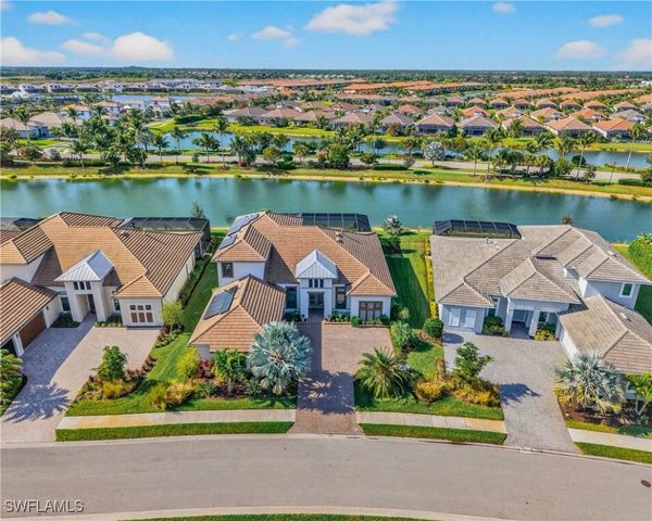 15563 Montello LN, Naples, FL 34114