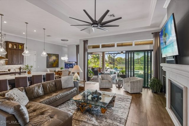 15563 Montello LN, Naples, FL 34114