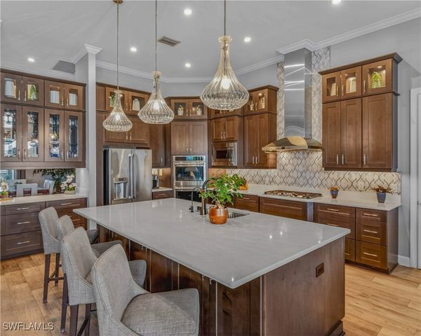 15563 Montello LN, Naples, FL 34114