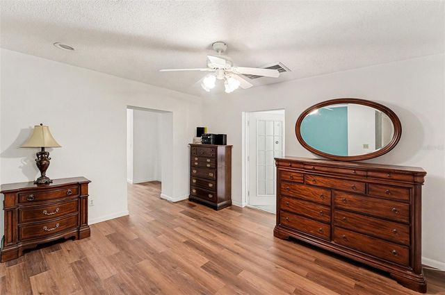 7114 MINTWOOD COURT, Tampa, FL 33615