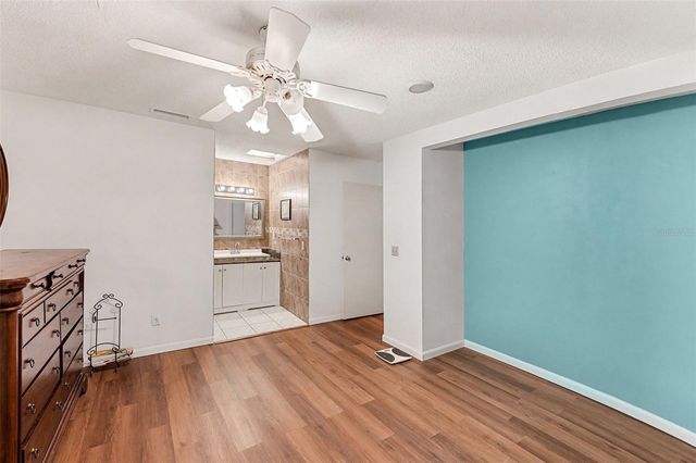 7114 MINTWOOD COURT, Tampa, FL 33615