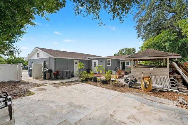 7114 MINTWOOD COURT, Tampa, FL 33615